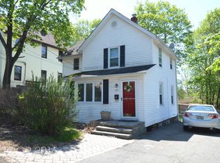 111 Sherwood Ave, Mahwah, NJ 07430