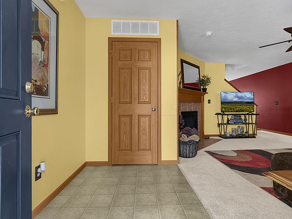 4th image of 1520 N Wild Turkey Dr