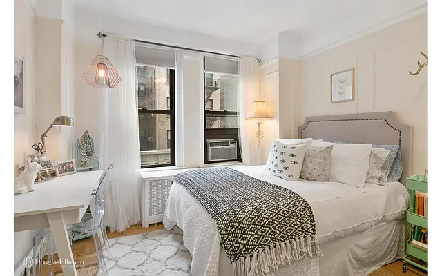 Sold by Douglas Elliman | media 13