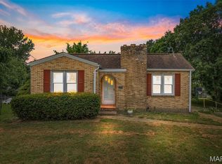 1112 N 3rd St, Festus, MO 63028