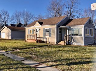 211 E Kell St, Worden, IL