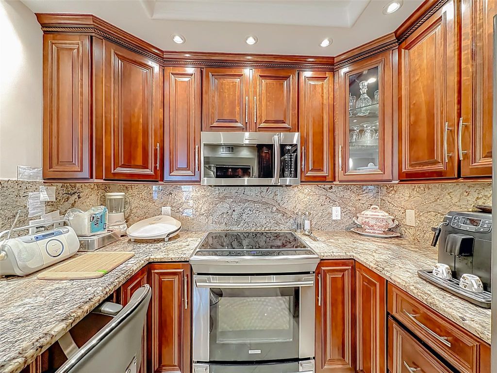 405 N Ocean Boulevard #1918, photo 7