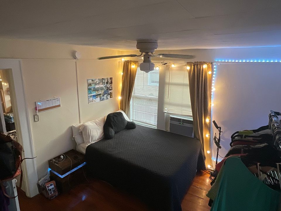 2nd image of 627 7th Ave N APT 4