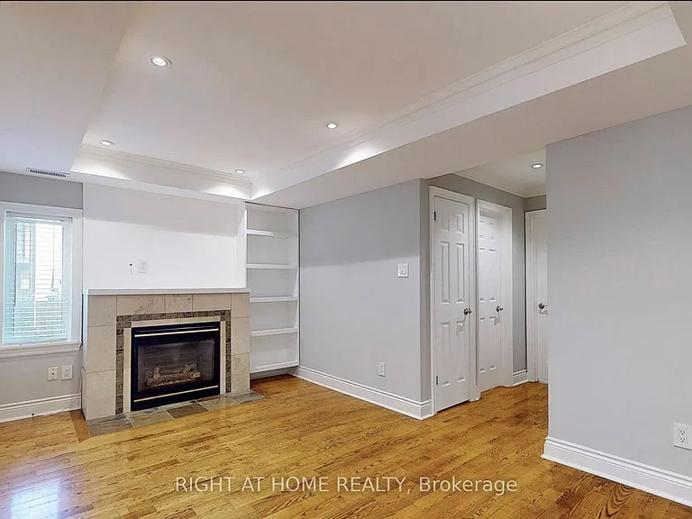 1186 Royal York Rd #2 — Photo 7