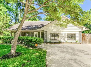 27220 Blueberry Hill Dr, Conroe, TX 77385