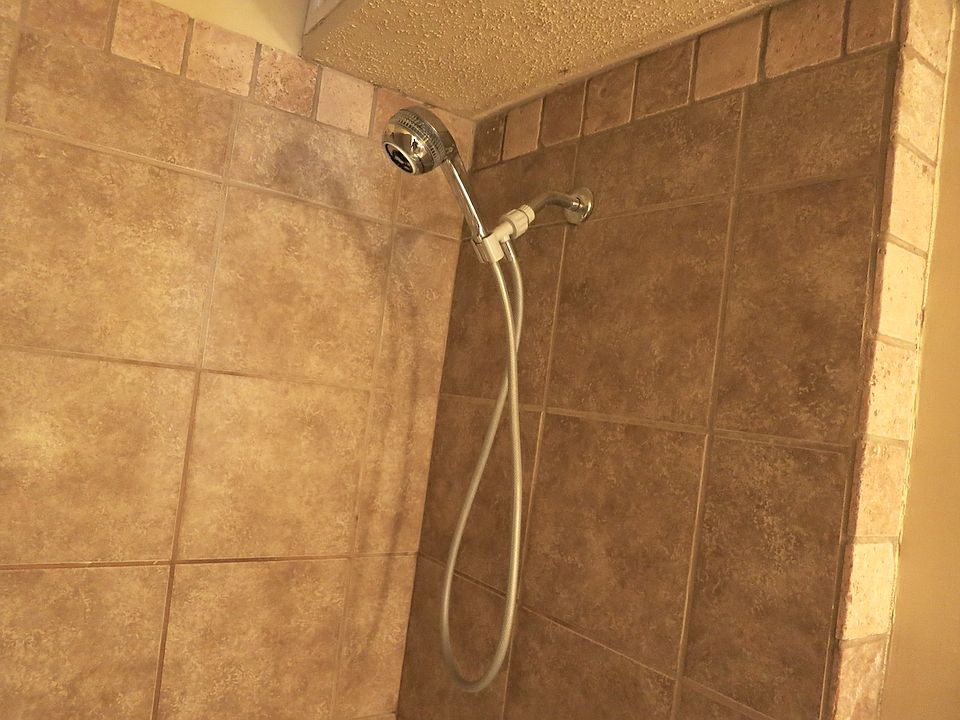 1st image of 120 15th St E APT 305