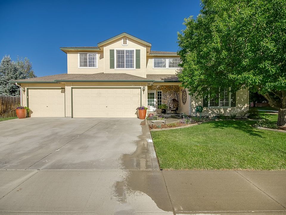 Front View of home E. facing