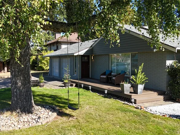 1190 Blaine Avenue, Blaine, WA 98230