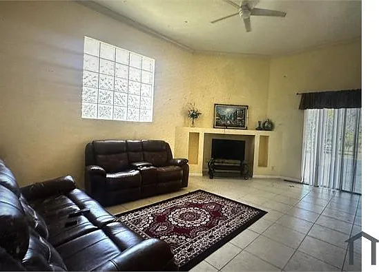 17466 38th Ln N — Photo 5