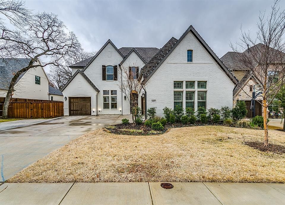 1st image of 603 Oak Grove Ln