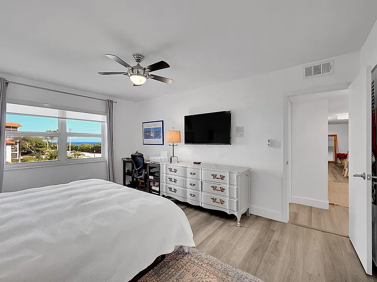 2871 N Ocean Blvd #D302 — Photo 20