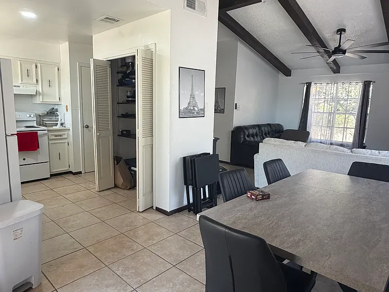 217 E Castellano Dr #A — Photo 5