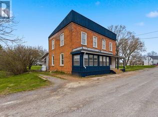 16 Store St #A, Prince Edward County, ON K0K1L0