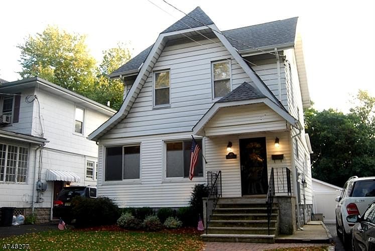 1st image of 105 Smallwood Ave