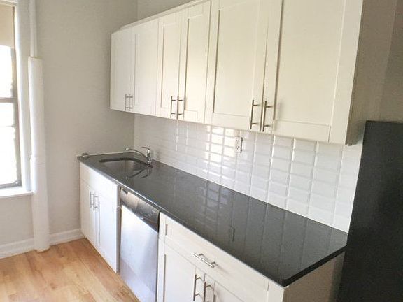 2nd image of 650 W 177th St APT 53