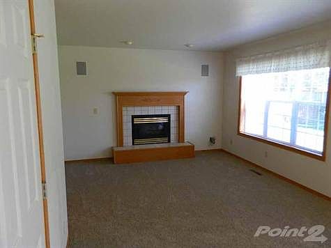 3rd image of 371 Waterton Way