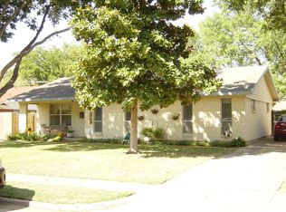 3221 Kathy Ln, Irving, TX 75060