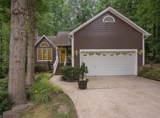 3220 Daingerfield Dr, Raleigh, NC 27616