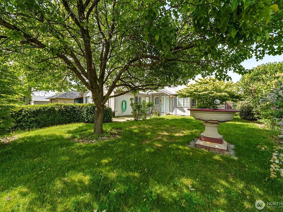 1st image of 151 NE 15th Avenue