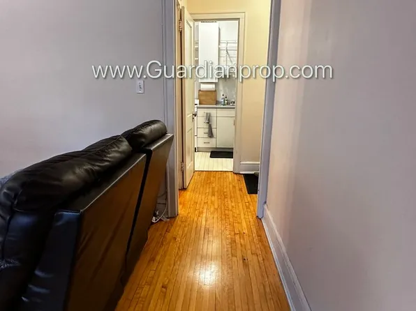 2876 Humboldt Ave S APT 108, Minneapolis, MN 55408