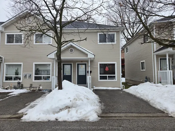 4277 Lawrence Ave E #6, Toronto, ON M1E 2S8