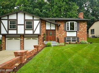 9706 Turnbuckle Dr, Burke, VA 22015