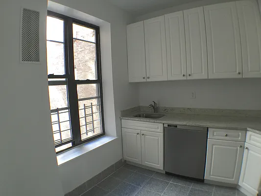 Rented by Newcastle Realty Services | media 26