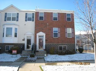 15727 Fox Cir, Apple Valley, MN 55124