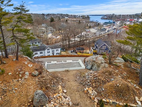 2nd image of 1 Sea St