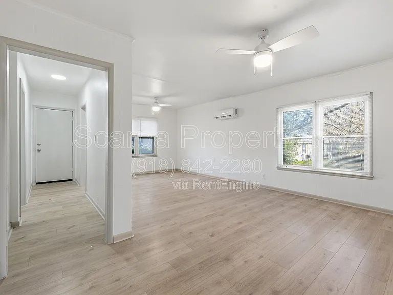 1215 Harrison St #4 — Photo 4