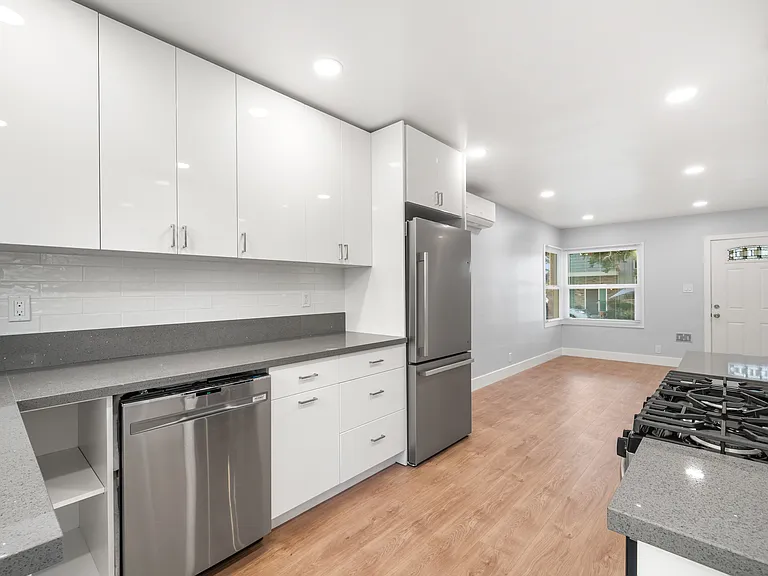 536 Concord St #542 — Photo 7