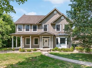 716 McKee Trl, Hinckley, OH