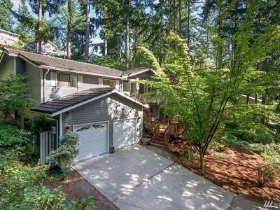 6606 119th Ave SE, Bellevue, WA, 98006