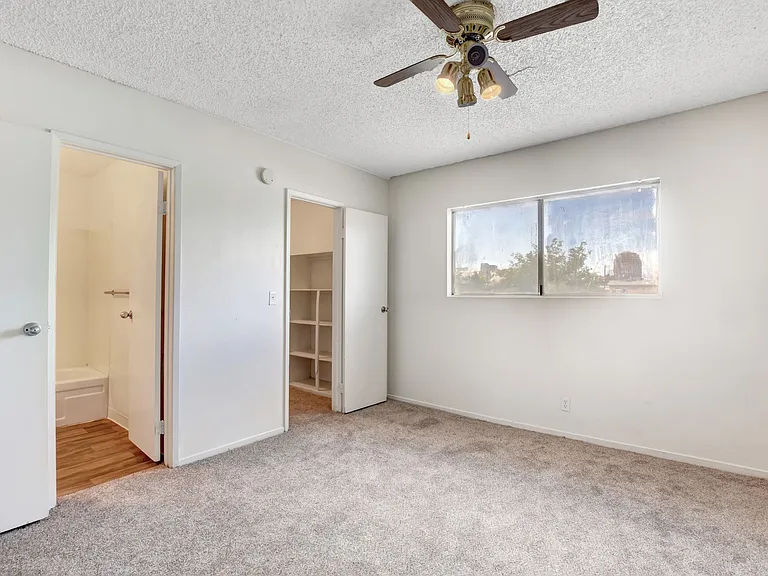 Eagles Nest Apartments — Photo 17