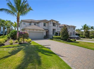 8016 Signature Club Cir #3101, Naples, FL 34113