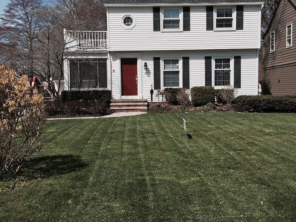 1st image of 424 Vineland Rd