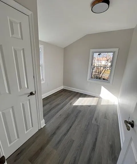 1209 Greystone Rd — Photo 16