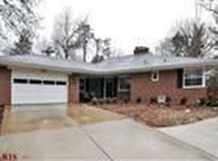 1439 Jamaica Ct, Saint Louis, MO