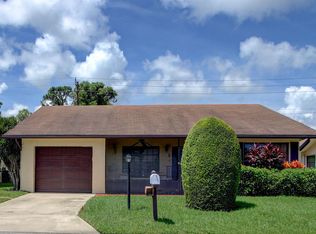 6329 Tall Cypress Cir, Greenacres, FL 33463