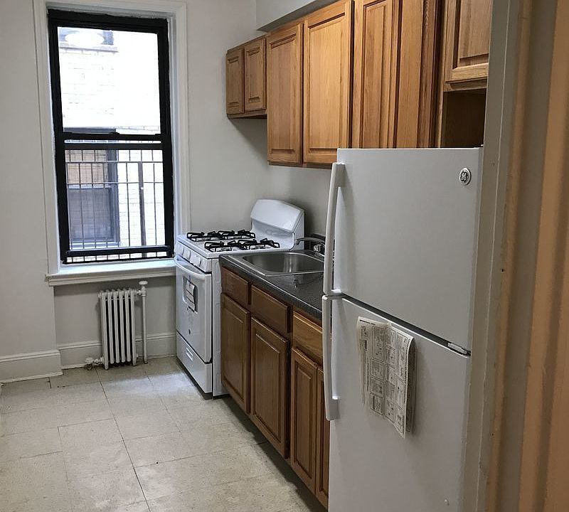 1st image of 2816 34th St APT 4B
