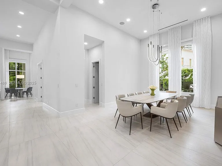 3912 Island Estates Dr — Photo 8