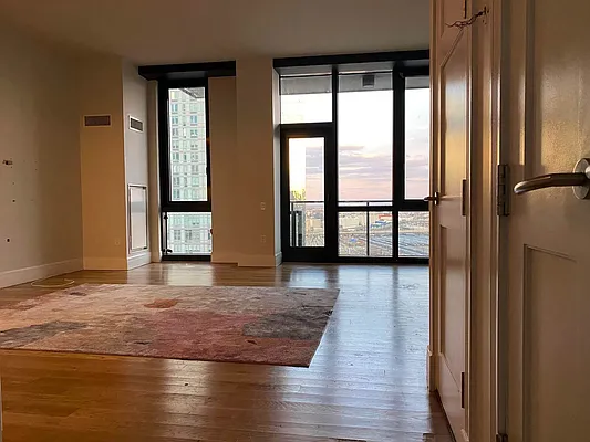 Rented by The KCI Group | media 61