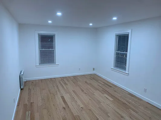 Rented by John R. Real Estate | media 2