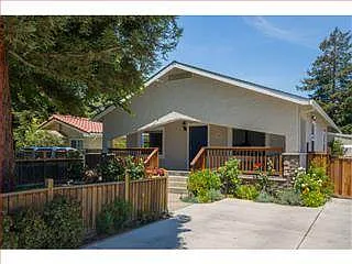 360 Meadow Ln photo 1