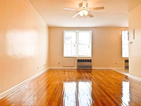 5th image of 18735 Hillside Ave APT 7L