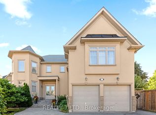 3217 Swiss Ct, Mississauga, ON L5N5T9
