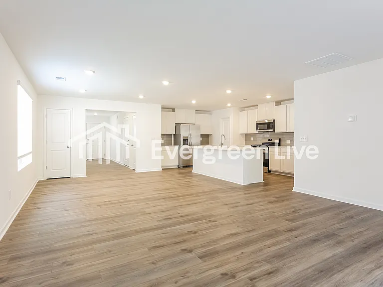 1377 Hugh Mack Ct — Photo 4