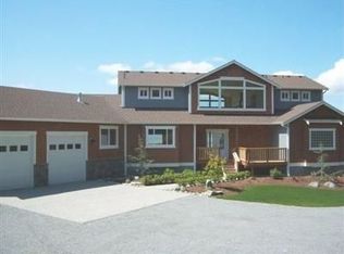 19531 Soundview Dr NW, Stanwood, WA 98292