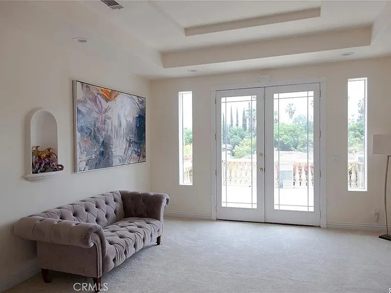 10062 Valley Circle Blvd — Photo 30