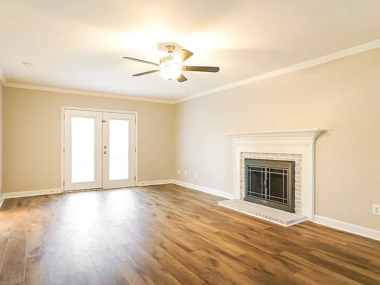 1001 Jumper Dr — Photo 4